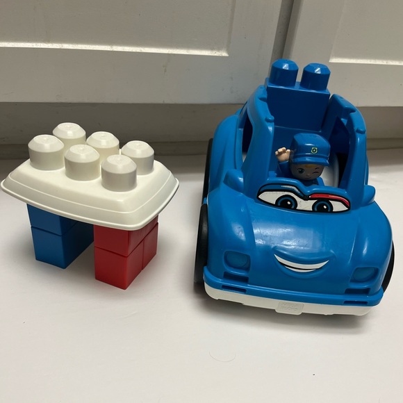 โฅ๏ธ FREE with any purchase ๐๐ฝ Fisher-Price ๐๐ Mega Bloks Peter Police Car - Picture 14 of 14
